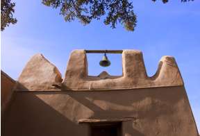 Full Circle: Taos Pueblo Contemporary